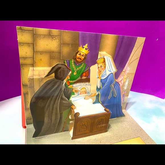 SLEEPING BEAUTY VINTAGE 90s COLLECTABLE HARDCOVER POP -UP STORYBOOK - Picture 10 of 15